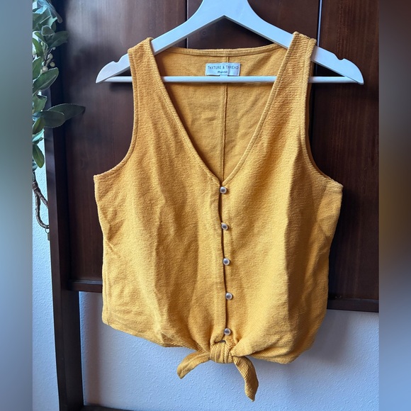 MADEWELL TEXTURE & THREAD BUTTON-FRONT TIE TANK TOP in TUNGSTEN GLOW (Size:M) - Picture 3 of 9